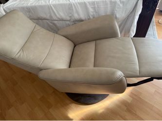 Stress less chair