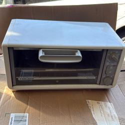 Excellent  Toast /oven