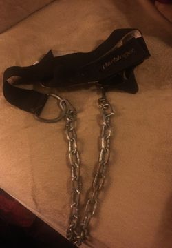 Head harness for weightlifting