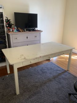 Pottery Barn Kids Art Table w/ Chair