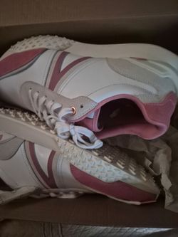 New size 10 ,LaPorte woman sneakers