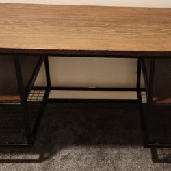 60'' Desk
