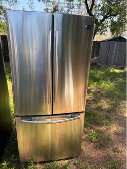 Fully functional Samsung fridge