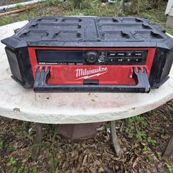 Milwaukee Bluetooth / 2005 F150 Front Grill And Headlights 