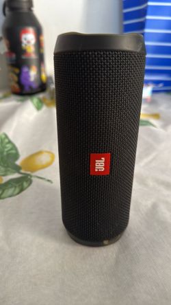 JBL  flip 4