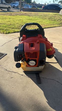 Husqvarna 350 BT gas blower