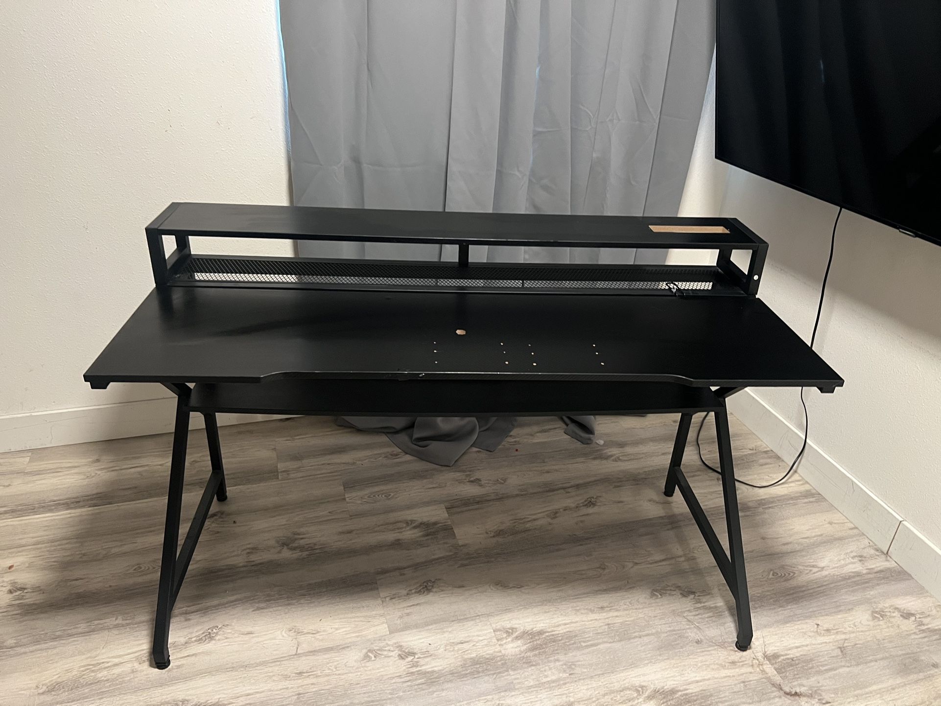 Gaming Desk