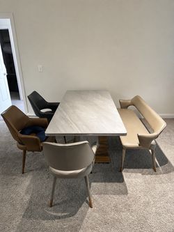 Premium Italian-Ceramic Dining Set with Bench & 3 Chairs – Like New