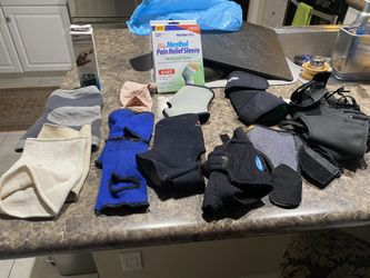 Assorted Braces & Splints 