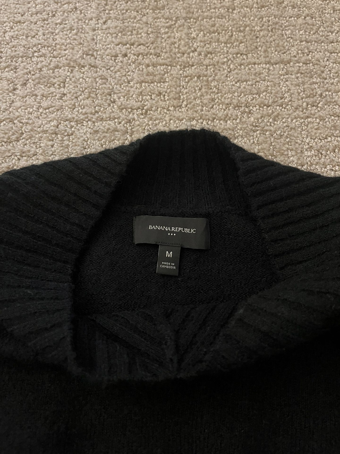 Banana Republic Sweater Black Women Medium Size