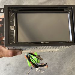 Pioneer Stereo 