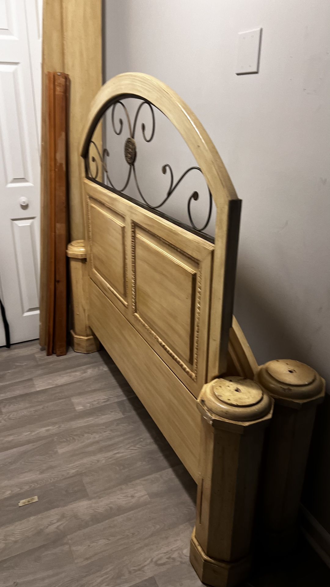 Queen Sized Bed Frame