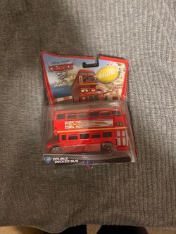 Disney Pixar Cars 2 Deluxe Double Decker Bus #4