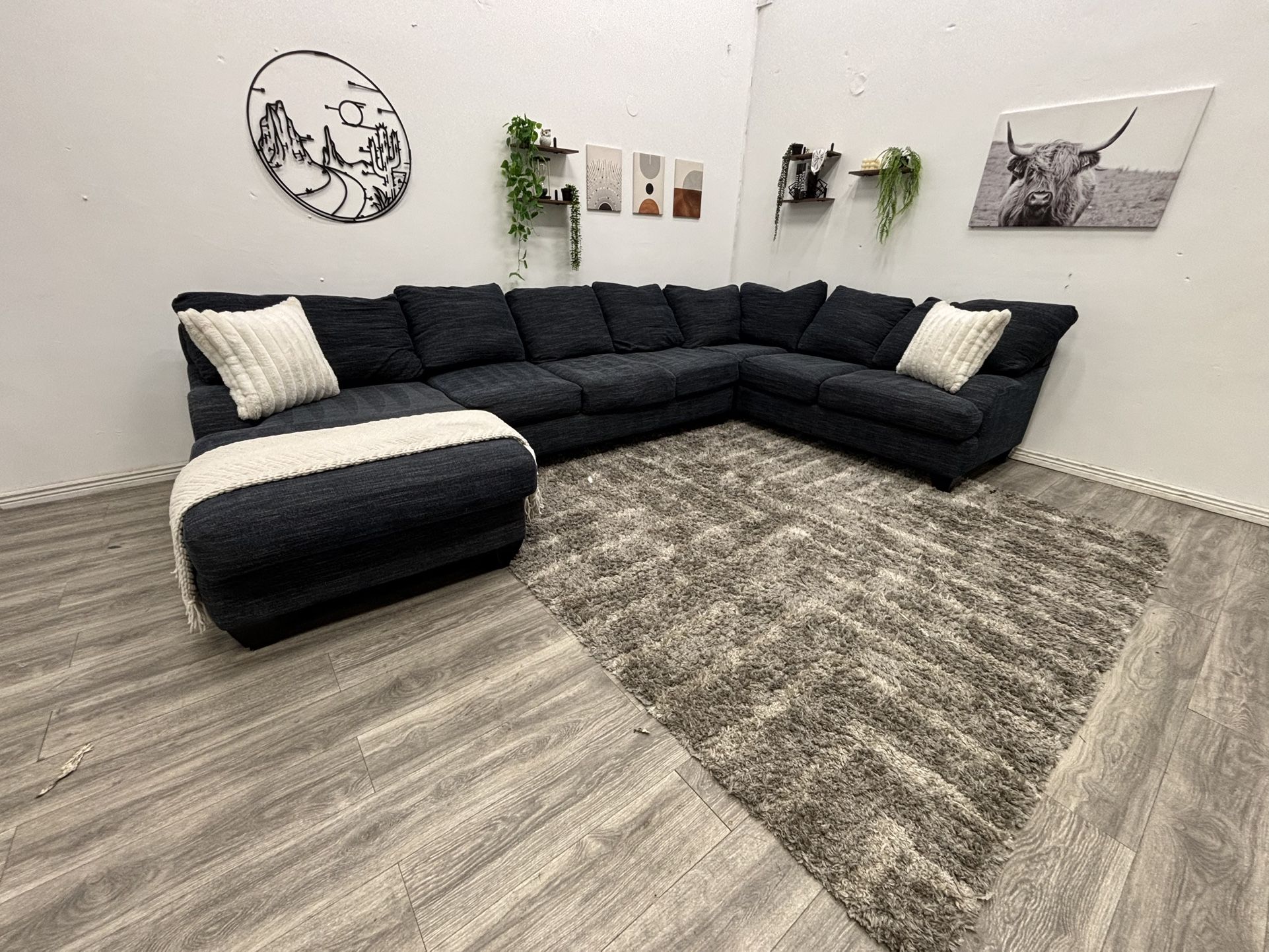 Sectional Couch - Free Delivery 