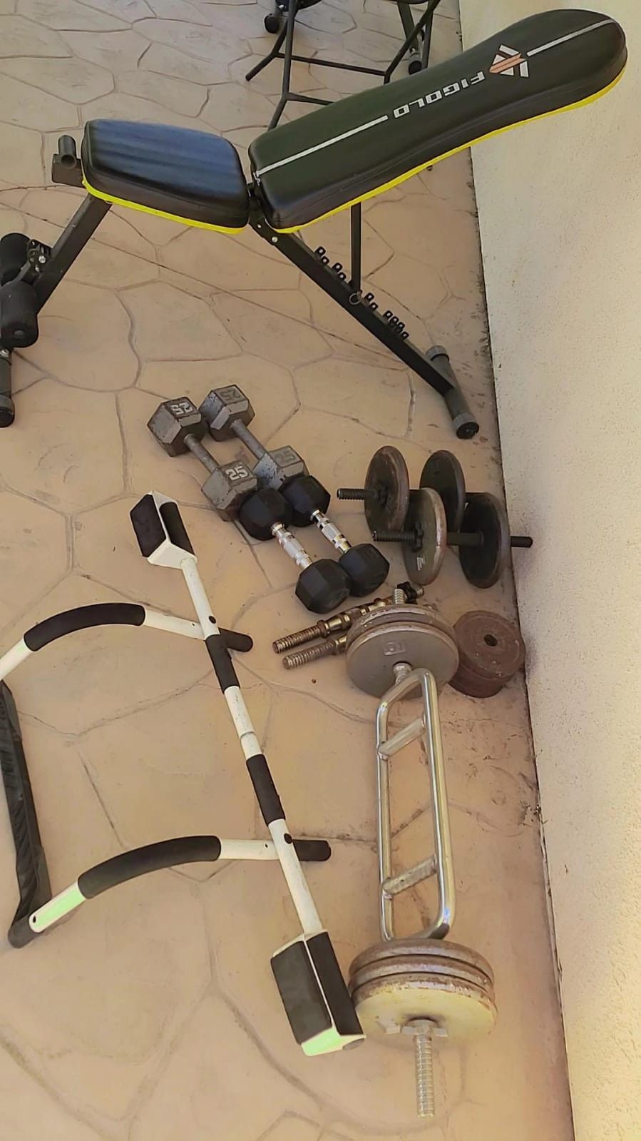 Exercise chair and weights

