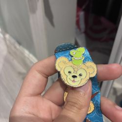 Disney Duffy Character Pin