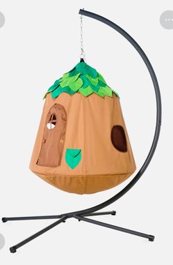 HearthSong woodland Hugglepod with Stand and accessories