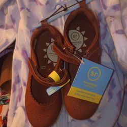 $15 New Munchkin Shoes Size 12