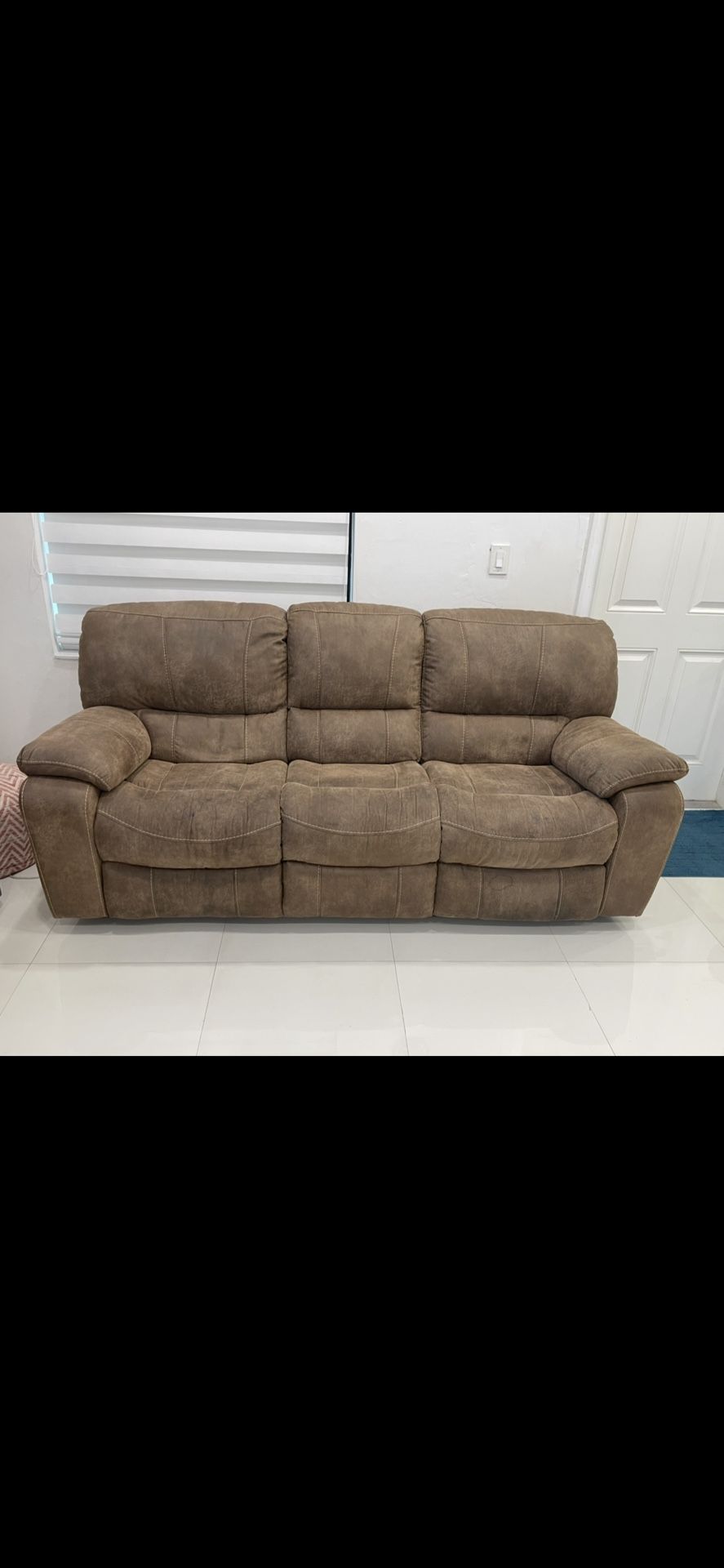 Reclining Sofa