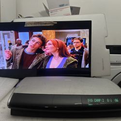 Bose Lifestyle 28 AV28 Media Center DVD/CD Player AM/FM Radio AUX And Bose Power Supply 