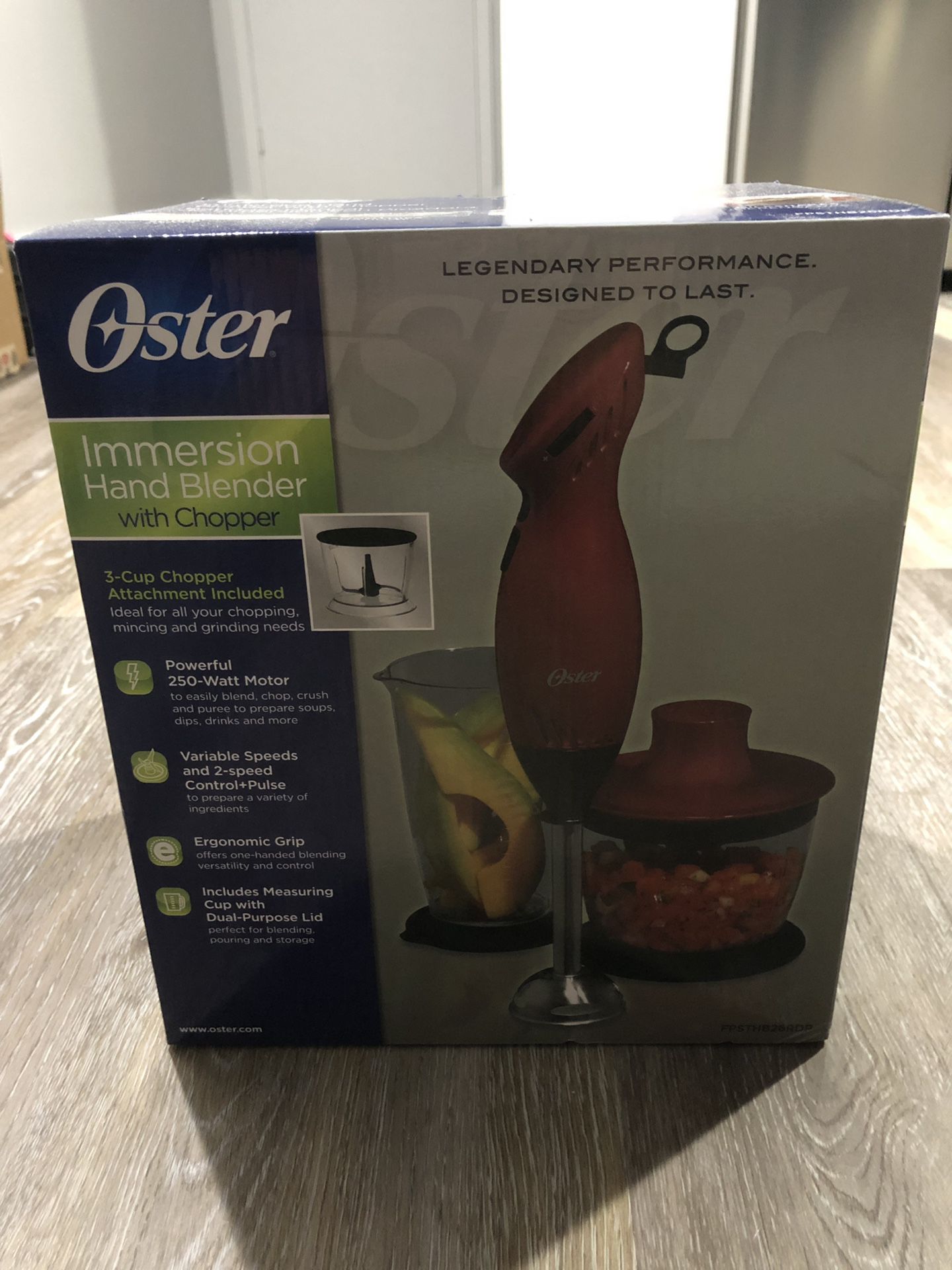 Oster immersion hand blender with chopper