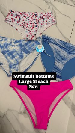 Swim suit bottoms large