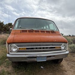 1973 Dodge Ram Van Sportsmen Royal 