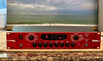 Line 6 Pod Pro rack mount guitar modeler