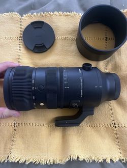 Sigma 70-200mm f/2.8 DG DN Lens