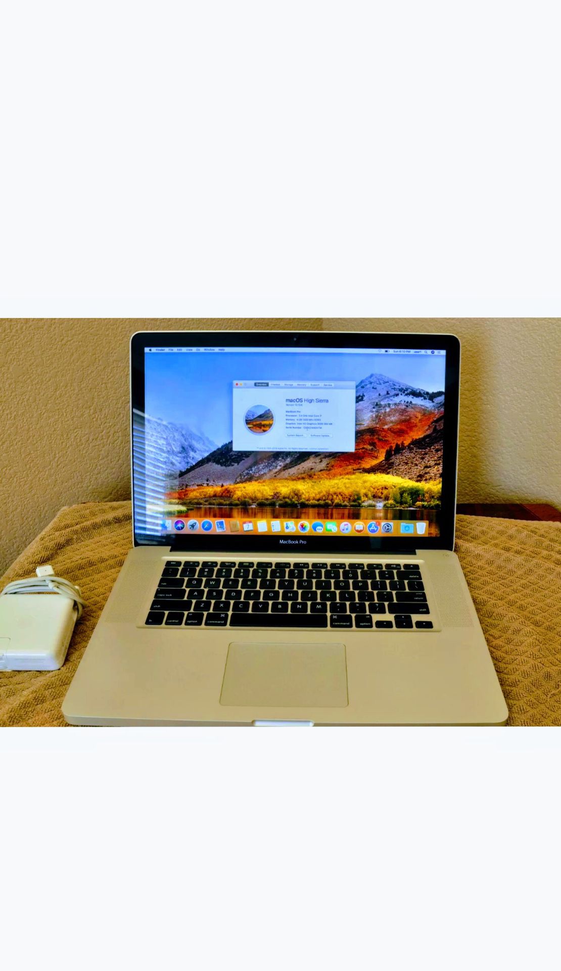 Apple MacBook Pro A1286, Intel Core i7, 2.4 GHz, 4 GB DDR3 RAM, 750 GB
