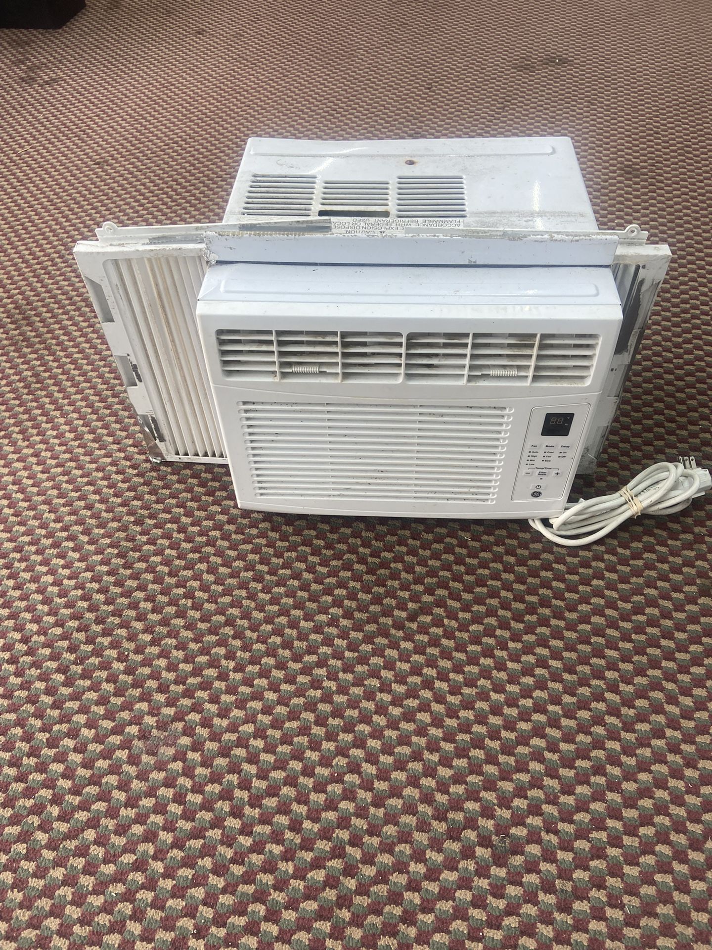 GE® 6,000 BTU Electronic Window Air Conditioner for Small Rooms up to 250 sq ft.