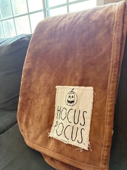 Rae Dunn Hocus Pocus Halloween Fleece Throw Blanket