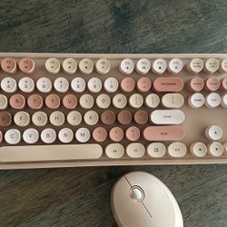 Wireless Keyboard N Mouse 