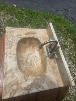 Vanity top