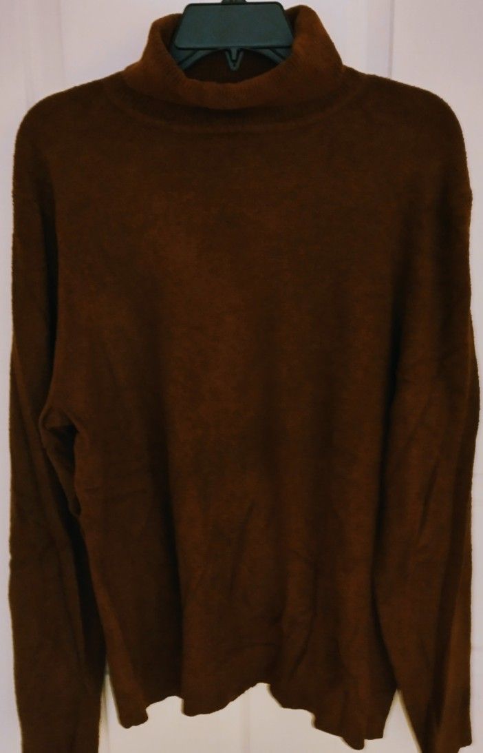 Croft And Barrows Brown Turtleneck Sweater.