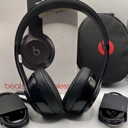 (Authentic) Black Beats Solo3 Bluetooth Wireless Headphones With Box #2019