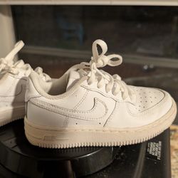CHILDRENS Nikes
