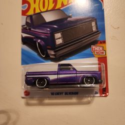 83' CHEVY SILVERADO HOTWHEELS CAR
