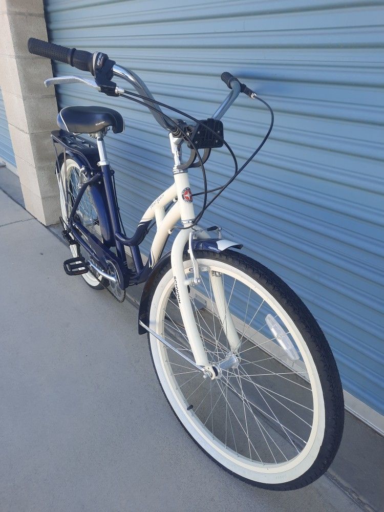 SCHWINN CRUISER BIKE 7 SPEEDS TIRE 26 SIZE L
