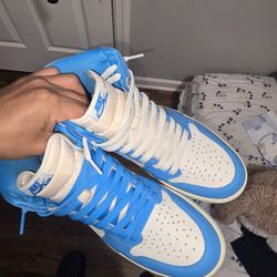 Air Jordan 1 Retro High OG UNC Reimagined