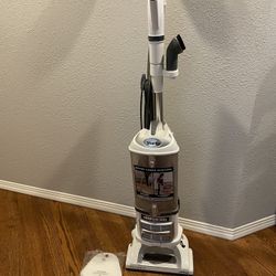 Shark Vacuum 