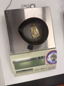 Jesús plate pendant 14k crystals 10.8gm