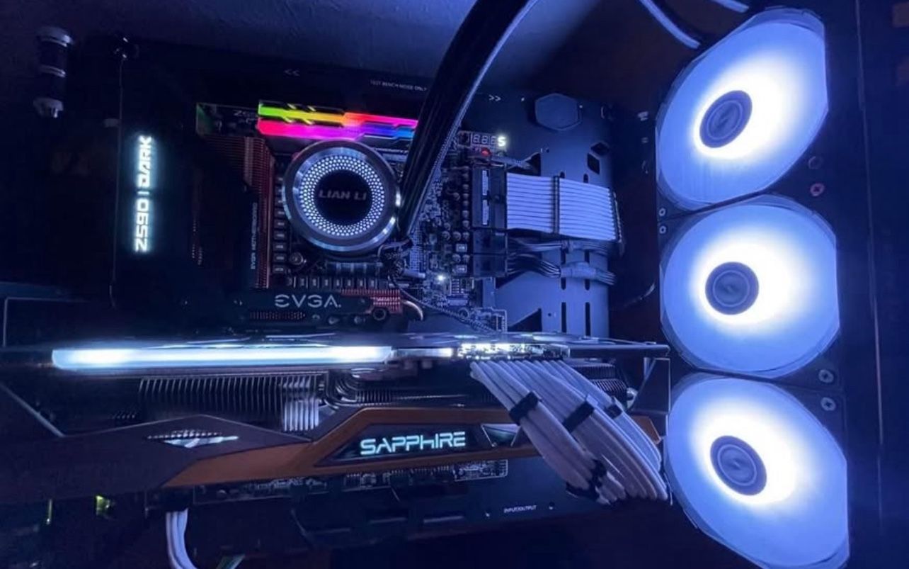 AMD Radeon 6900XT Gaming PC