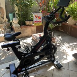 Pro form Exercise Bike 