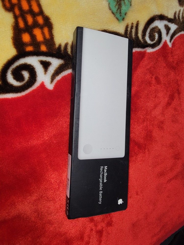 New Apple MacBook Rechargeable Computer Battery White MA561LL/A 13 Inch A1185