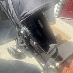 Safety 1st stroller And Bassinet 