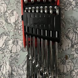 Mac tools 14-PC. Wrench Set - 6-PT. Metric