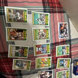 Lots Of Football Cards 