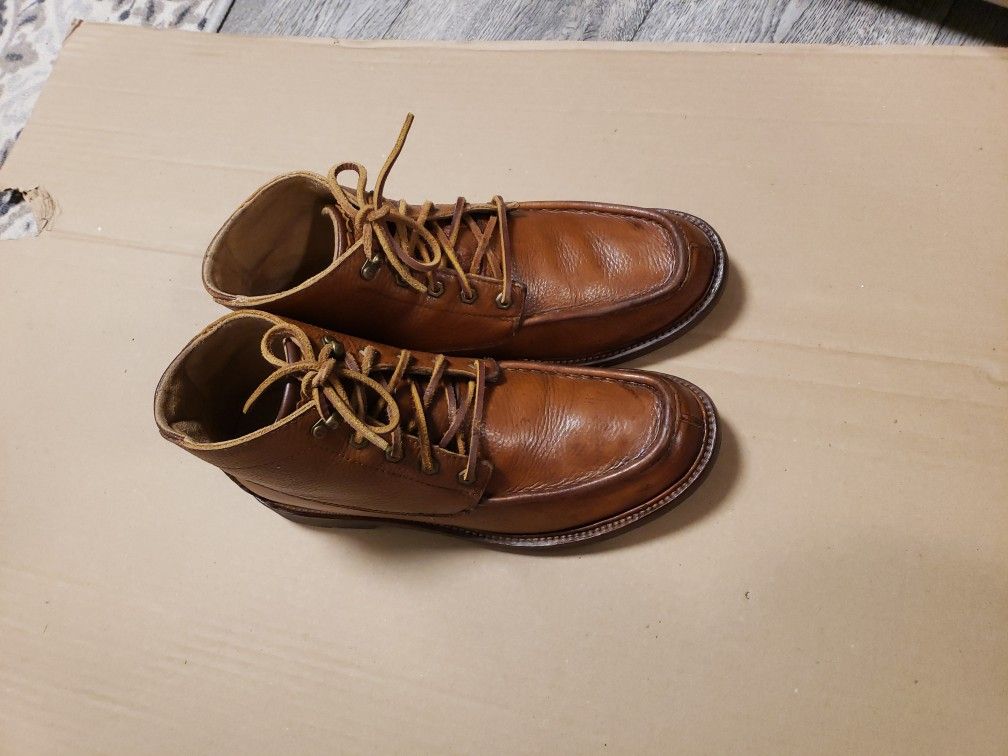 Boots for men KOHALA, size 10 , ( EU 43 ).