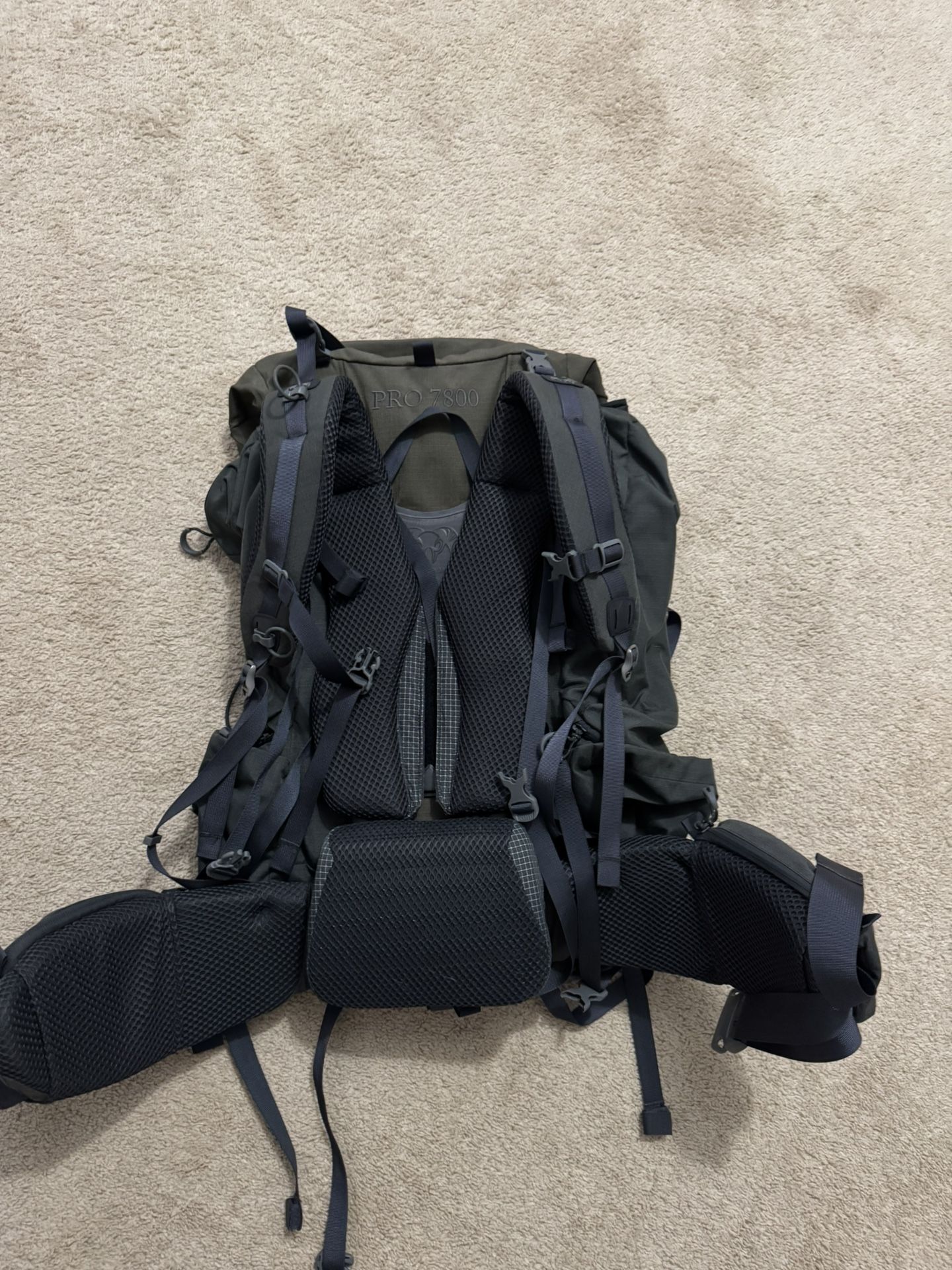 Kuiu 7800 Hunting Pack